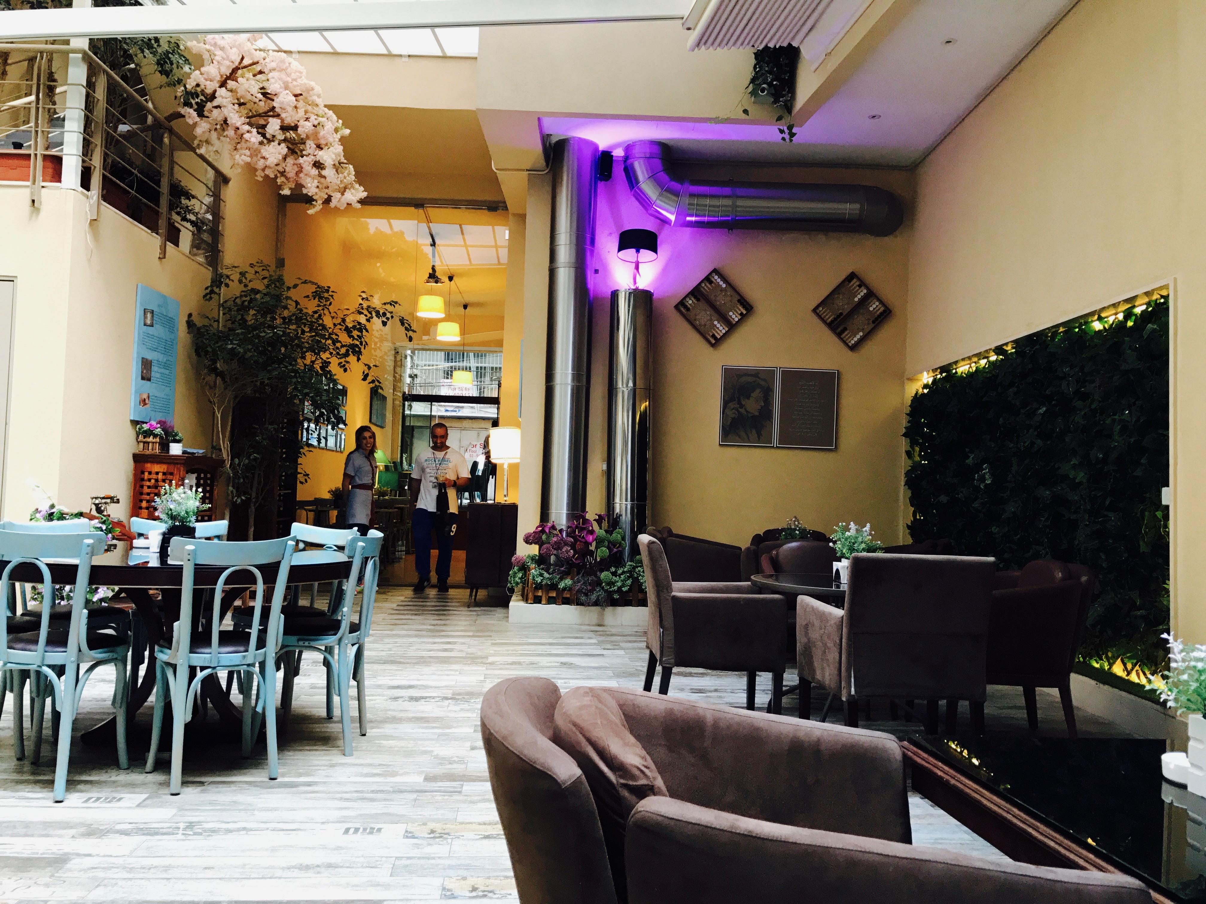 Gems Hotel Бейрут Экстерьер фото