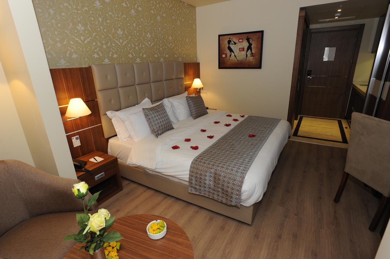 Gems Hotel Бейрут Экстерьер фото