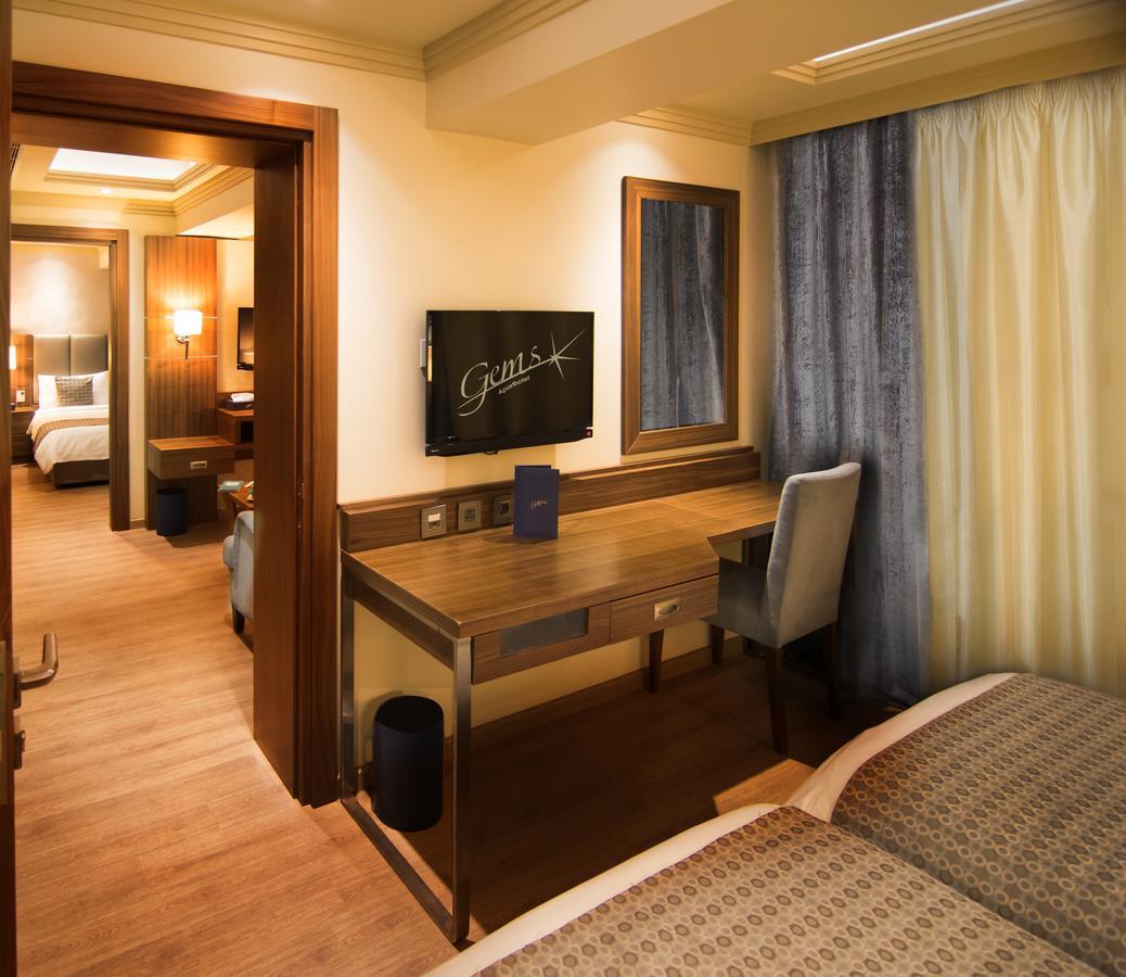 Gems Hotel Бейрут Экстерьер фото